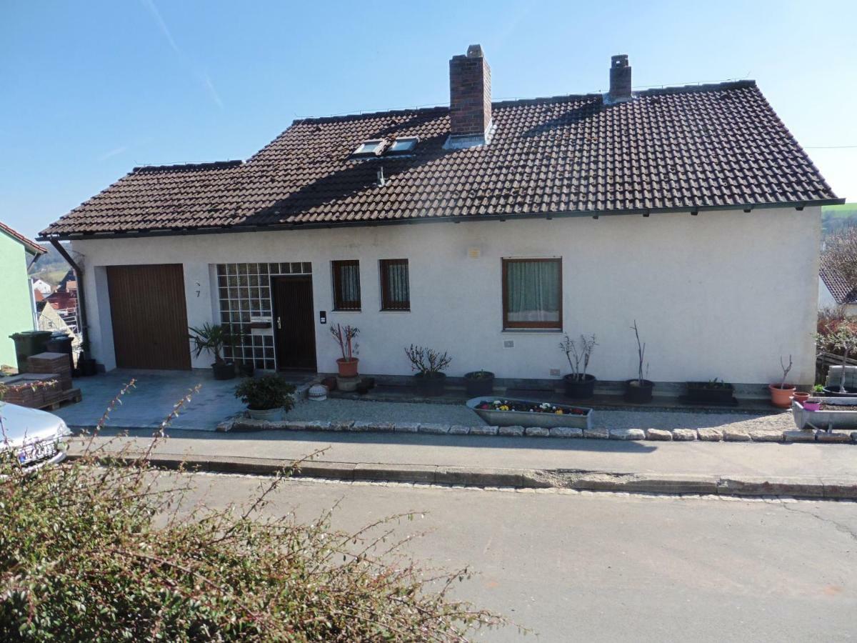 Ferienwohnung ,,Wingertsberg" Ebrach Esterno foto